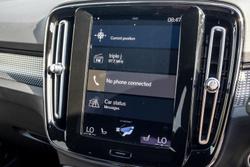 2022 Volvo XC40 T5 R-Design