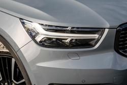 2022 Volvo XC40 T5 R-Design