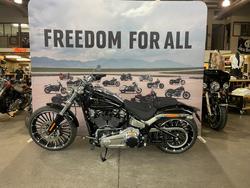 2025 Harley-davidson FXBR BREAKOUT (117) Vivid Black