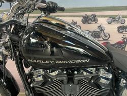 2025 Harley-davidson FXBR BREAKOUT (117) Vivid Black