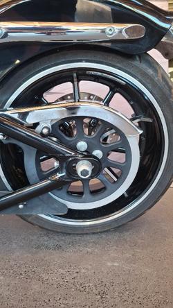 2016 Harley-davidson FXSB SOFTAIL BREAKOUT Black