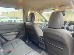 2024 Nissan X-TRAIL ST-L