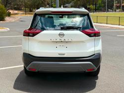 2025 Nissan X-TRAIL ST