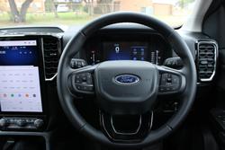 2025 Ford Everest Black Edition