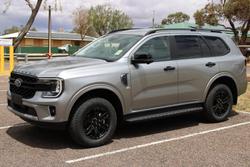 2025 Ford Everest Black Edition