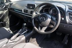 2015 Mazda
3 Neo