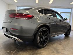 2019 Mercedes-Benz
                GLC-Class GLC300