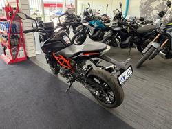 2023 KTM 390 Duke Duke Black