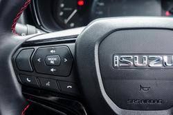 2025 Isuzu
D-MAX X-TERRAIN