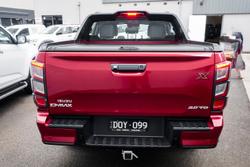 2025 Isuzu
D-MAX X-TERRAIN