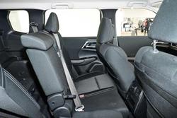 2024 Mitsubishi
Outlander LS