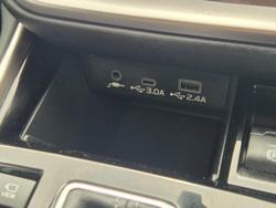 2022 Subaru
Outback AWD Touring