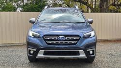 2022 Subaru
Outback AWD Touring