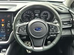 2022 Subaru
Outback AWD Touring