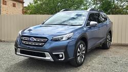 2022 Subaru
Outback AWD Touring