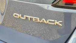 2022 Subaru
Outback AWD Touring