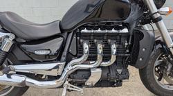 2016 Triumph ROCKET III ROADSTER Black