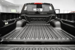 2025 Isuzu D-MAX LS-U+