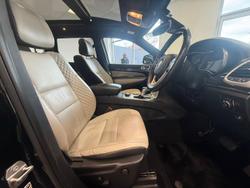 2019 Jeep
Grand Cherokee Overland