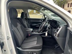 2022 Kia
Sorento Sport