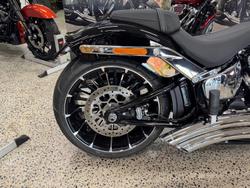 2025 Harley-Davidson Breakout 117 (FXBR) Softail Black