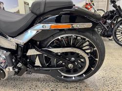2025 Harley-Davidson Breakout 117 (FXBR) Softail Black