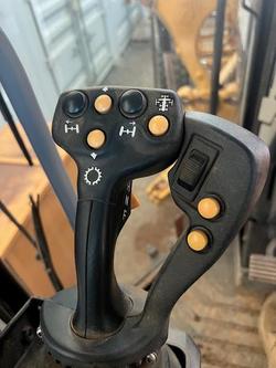 2017 CAT 140M Grader