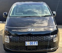 2022 Hyundai STARIA Highlander US4.V1 MY22 Abyss Black