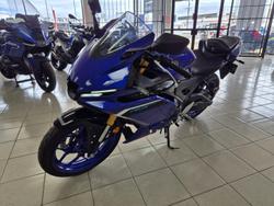 2025 Yamaha YZF-R3 R3 Blue