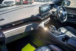 2021 Peugeot 5008 GT