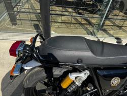 2025 Royal Enfield (see Also Enfiel CONTINENTAL GT 650 E5 DARK BLACK