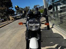 2025 Royal Enfield (see Also Enfiel CONTINENTAL GT 650 E5 DARK BLACK