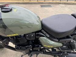 2025 Royal Enfield (see Also Enfiel SHOTGUN 650 GREEN