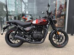 Royal Enfield (see Also Enfiel Hunter 350