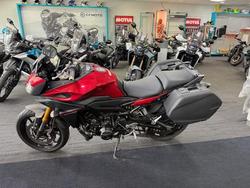 2016 Yamaha MT-09 Tracer (MT09TRA) MT Red