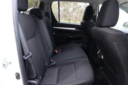 2022 Toyota Hilux SR5