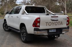 2022 Toyota Hilux SR5