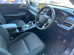 2023 Mitsubishi Outlander ES ZM MY23 White