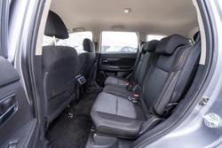 2019 Mitsubishi Outlander ES