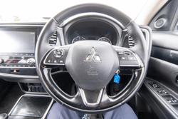 2019 Mitsubishi Outlander ES