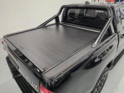 2024 Toyota
Hilux SR5 48V