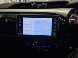 2024 Toyota
Hilux SR5 48V