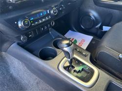 2019 Toyota Hilux SR5