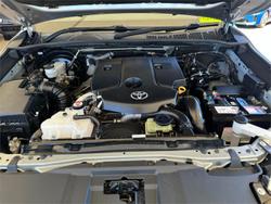 2019 Toyota Hilux SR5