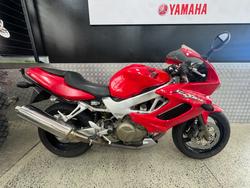 Honda VTR1000F (firestorm)