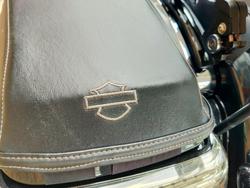 2017 HARLEY-DAVIDSON ROAD GLIDE SPECIAL 107 (FLTRXS) ROAD BLACK