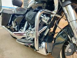 2017 HARLEY-DAVIDSON ROAD GLIDE SPECIAL 107 (FLTRXS) ROAD BLACK