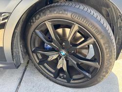 2020 BMW X7 xDrive30d M Sport Dark Shadow Edition