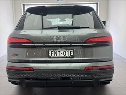 2024 Audi Q7 55 TFSI S line