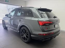 2024 Audi Q7 55 TFSI S line